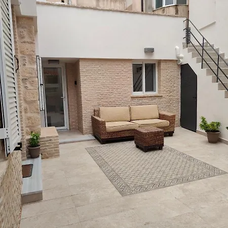 Appartement Litseli à Athènes Extérieur photo